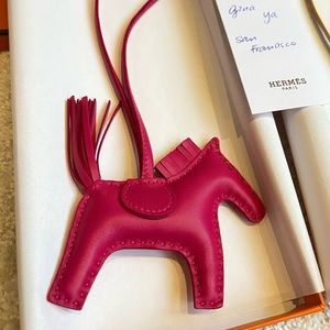 SOLD NEW Hermès Rodeo PM Rose Mexico